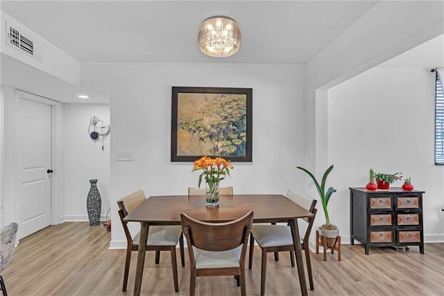 1211 Wingate Way, Atlanta, GA 30350