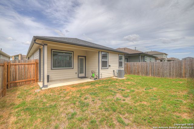 1312 Plymouth, San Marcos, TX 78666