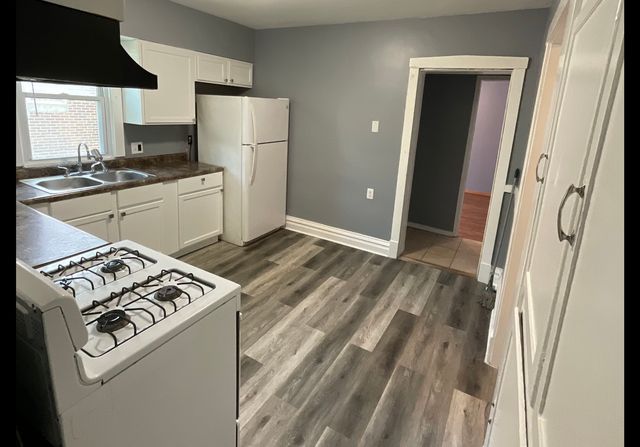 314 E Lincoln Avenue, La Grange, IL 60525