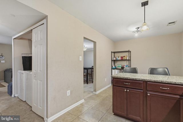 4044 BLUEBIRD DR, Waldorf, MD 20603