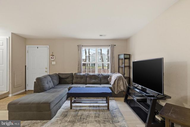 4044 BLUEBIRD DR, Waldorf, MD 20603