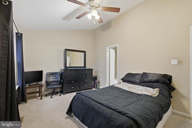 4044 BLUEBIRD DR, Waldorf, MD 20603