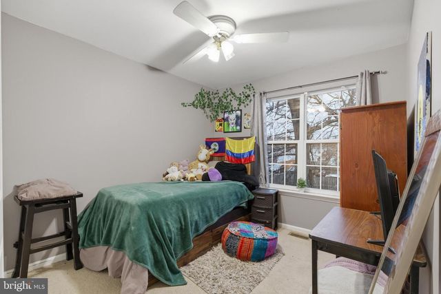 4044 BLUEBIRD DR, Waldorf, MD 20603