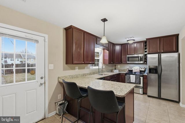 4044 BLUEBIRD DR, Waldorf, MD 20603