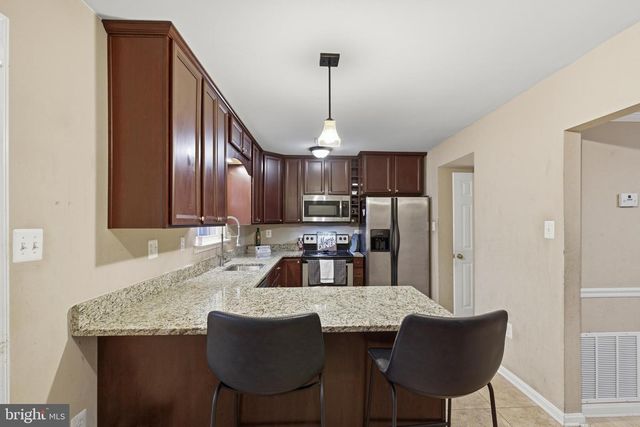 4044 BLUEBIRD DR, Waldorf, MD 20603