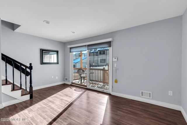 54 Ellen Heath Drive 54, Matawan, NJ 07747