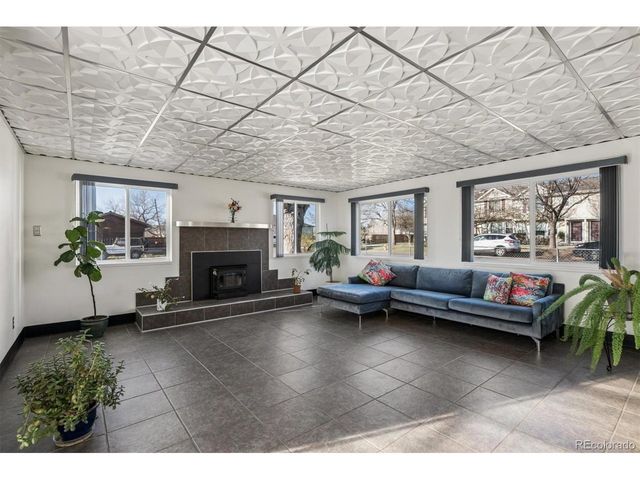 20 Gray St, Lakewood, CO 80226