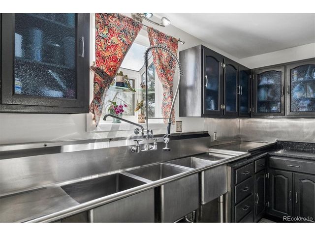 20 Gray St, Lakewood, CO 80226