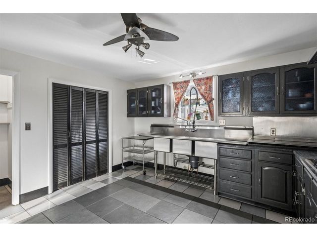 20 Gray St, Lakewood, CO 80226