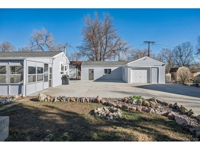 20 Gray St, Lakewood, CO 80226