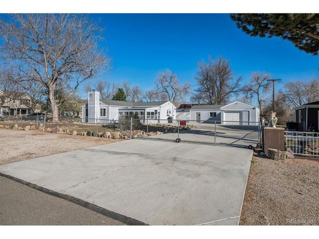 20 Gray St, Lakewood, CO 80226