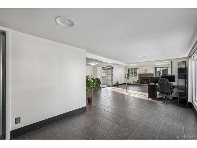 20 Gray St, Lakewood, CO 80226