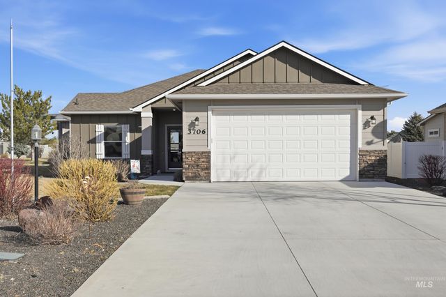 3706 S Greenbrier, Nampa, ID 83686