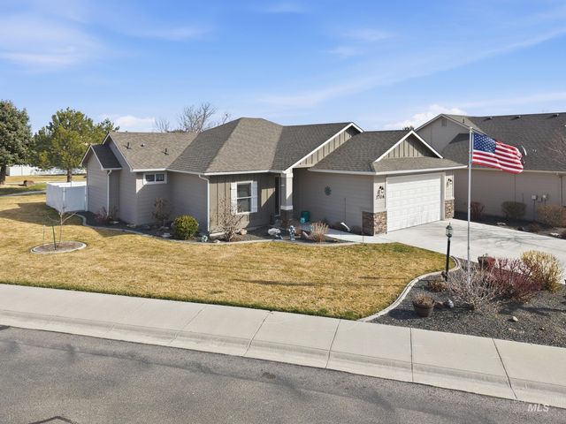 3706 S Greenbrier, Nampa, ID 83686