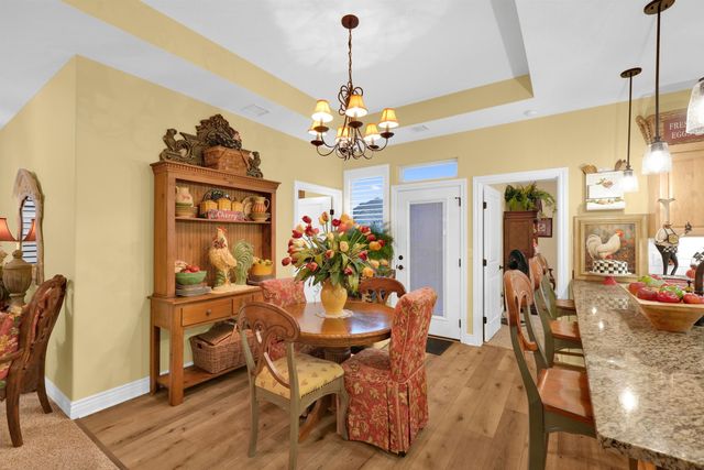 4965 N Indian Oak St, Bel Aire, KS 67226