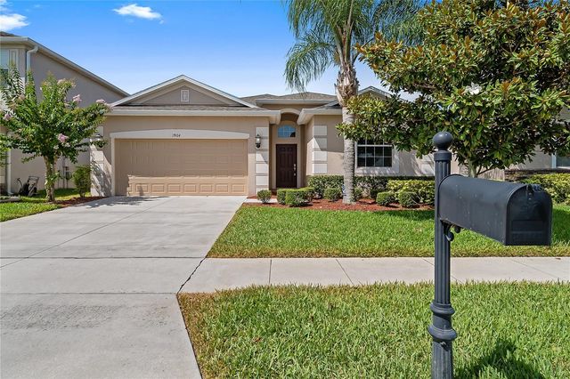 1904 THETFORD CIRCLE, Orlando, FL 32824