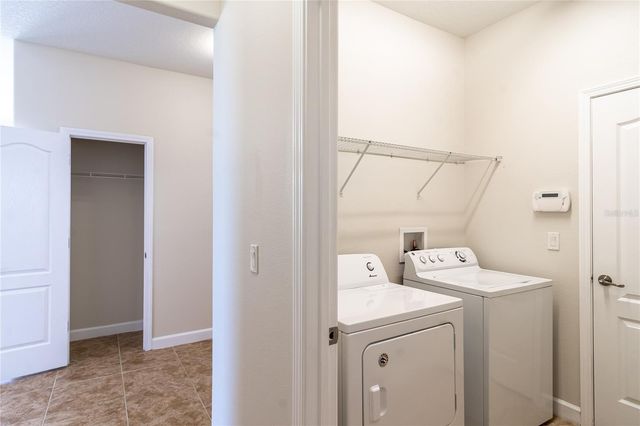 1904 THETFORD CIRCLE, Orlando, FL 32824