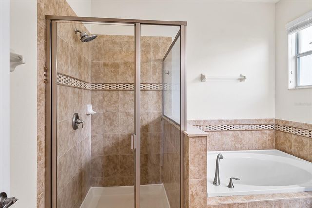 1904 THETFORD CIRCLE, Orlando, FL 32824