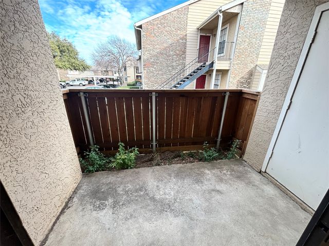 4748 Old Bent Tree Lane 301, Dallas, TX 75287