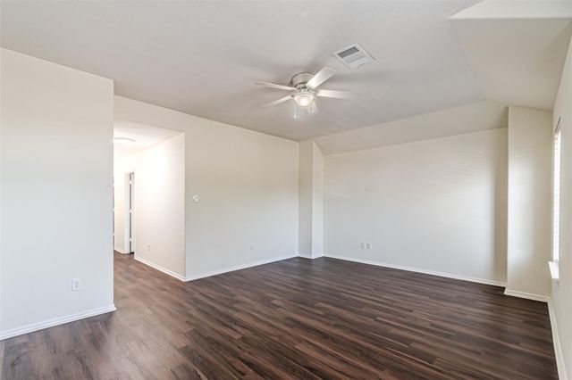 18111 Hillock Glen Lane, Cypress, TX 77429