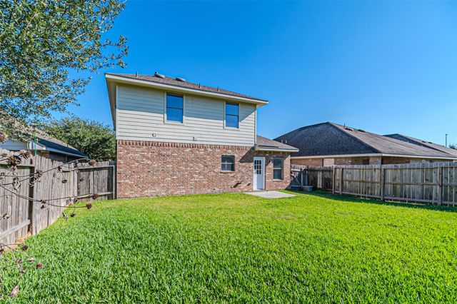 18111 Hillock Glen Lane, Cypress, TX 77429