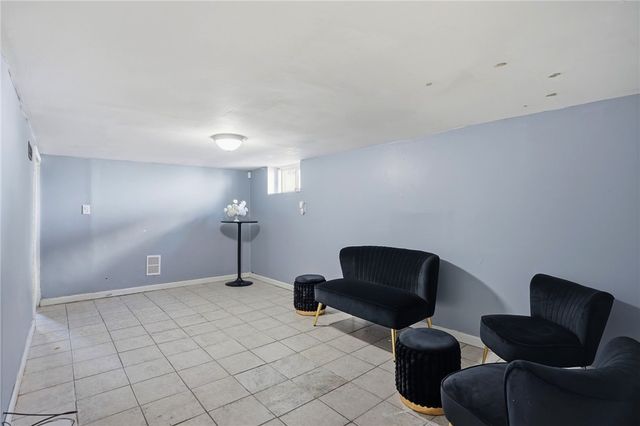 132 Roger Williams Avenue, Providence, RI 02907
