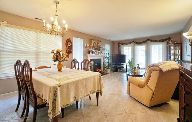 81 Pagoda Lane, Freehold, NJ 07728