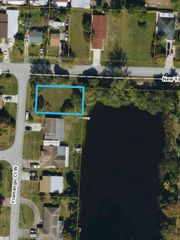 756 Flamango Court W, West Palm Beach, FL 33406