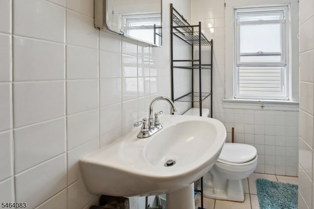 65 E 6Th St, Clifton City, NJ 07011