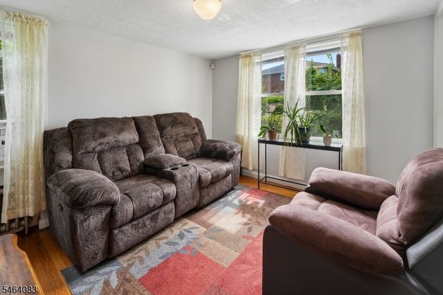 65 E 6Th St, Clifton City, NJ 07011
