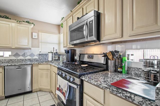 12504 SUN FLARE Drive, El Paso, TX 79938