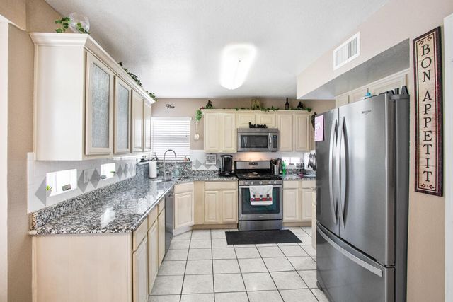 12504 SUN FLARE Drive, El Paso, TX 79938