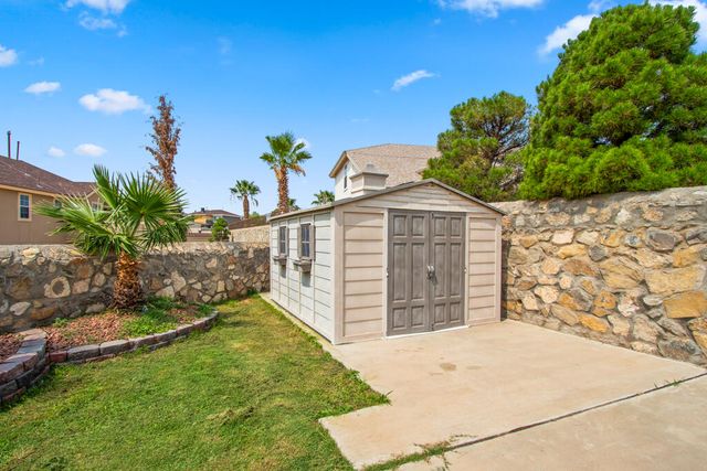 12504 SUN FLARE Drive, El Paso, TX 79938