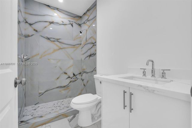 11870 SW 220th Street A, Miami, FL 33170