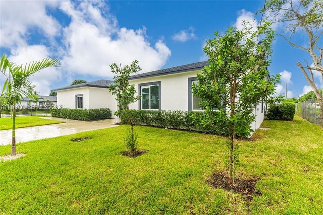 11870 SW 220th Street A, Miami, FL 33170