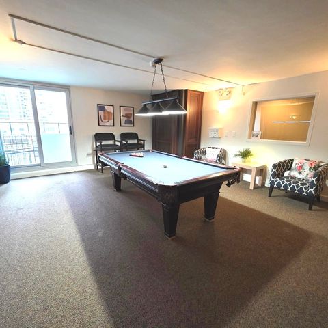 6033 N Sheridan Road 5G, Chicago, IL 60660