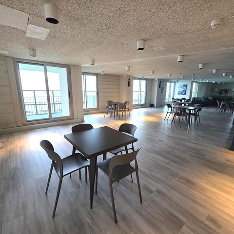 6033 N Sheridan Road 5G, Chicago, IL 60660