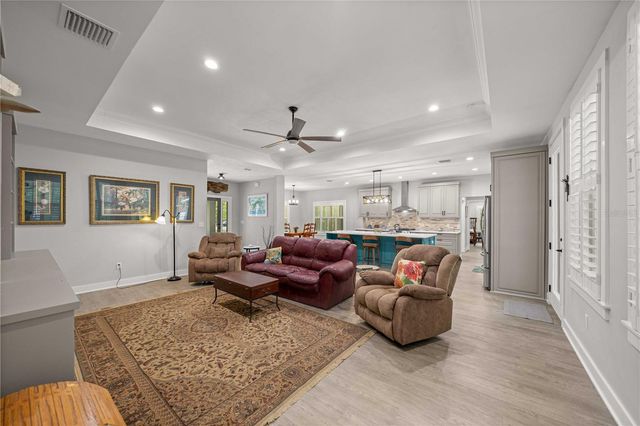 18272 SW 65TH LOOP, Dunnellon, FL 34432