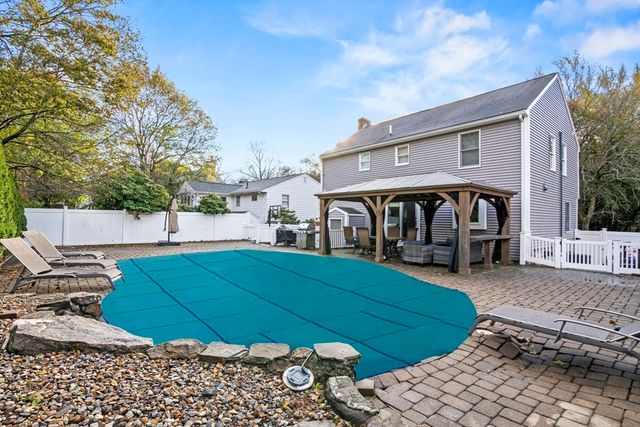 64 Browning Rd, Arlington, MA 02476