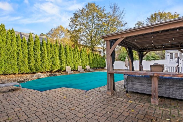 64 Browning Rd, Arlington, MA 02476