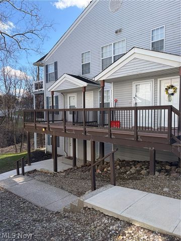 2305 Stoney Run Trail, Broadview Heights, OH 44147