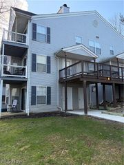 2305 Stoney Run Trail, Broadview Heights, OH 44147