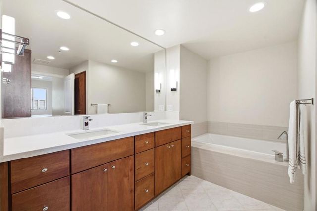 46 W Julian Street 518, San Jose, CA 95110