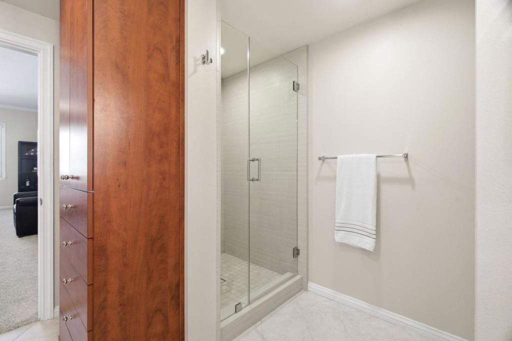 Image 17 of property listing at 46 W Julian Street 518, San Jose, CA 95110