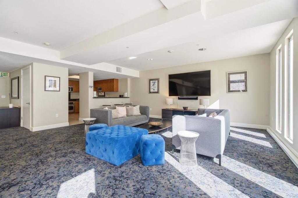 Image 31 of property listing at 46 W Julian Street 518, San Jose, CA 95110