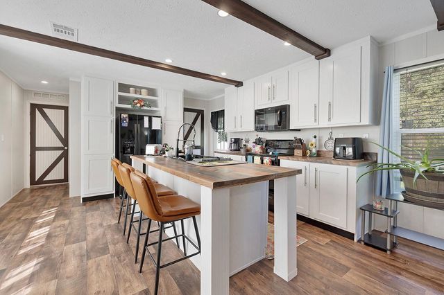 519 S 1st Street, Huntington, TX 75949