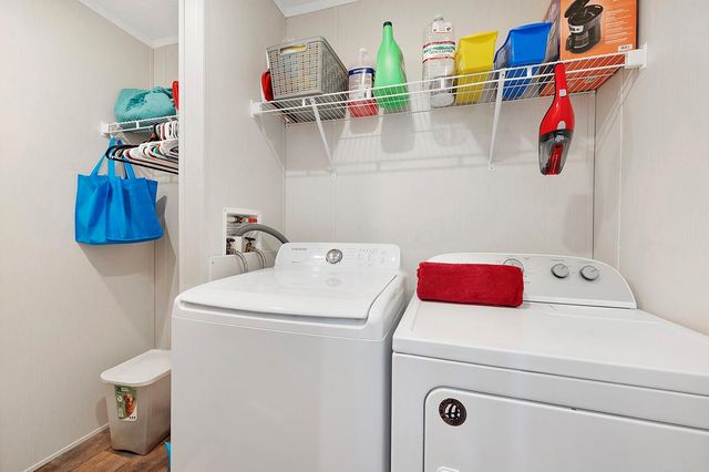 519 S 1st Street, Huntington, TX 75949