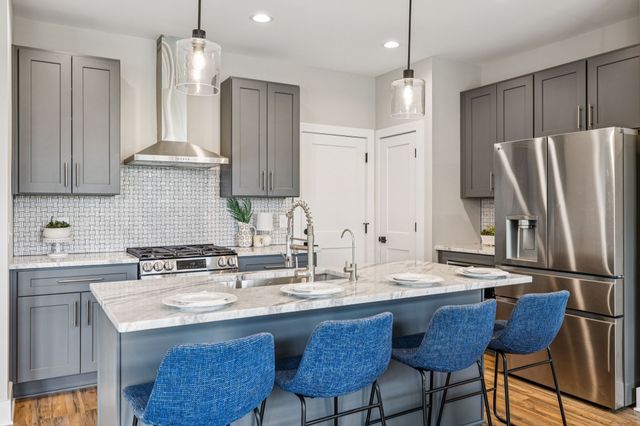 257B Riverside Dr, Nashville, TN 37206