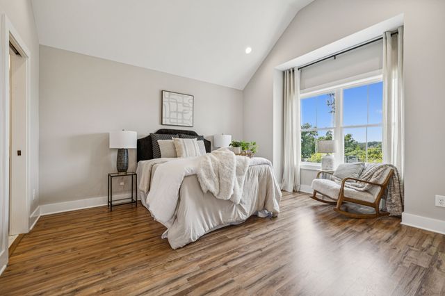 257B Riverside Dr, Nashville, TN 37206