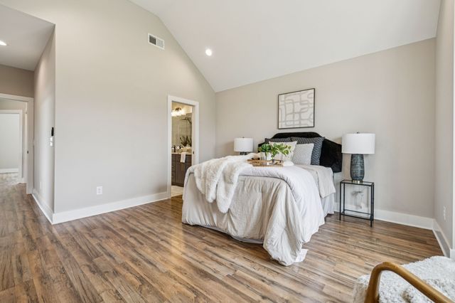 257B Riverside Dr, Nashville, TN 37206